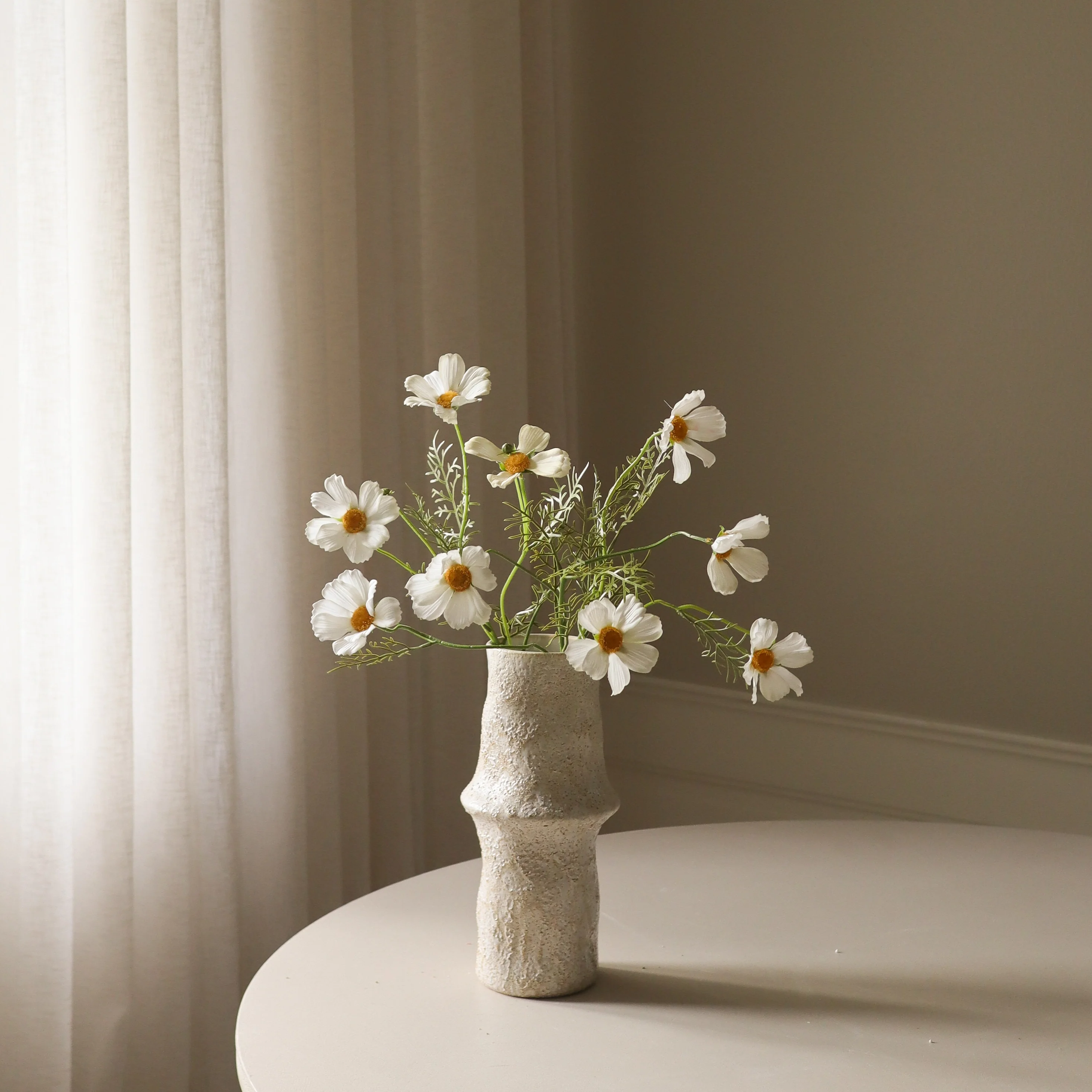 White Cosmo Daisy Flower - Image 3