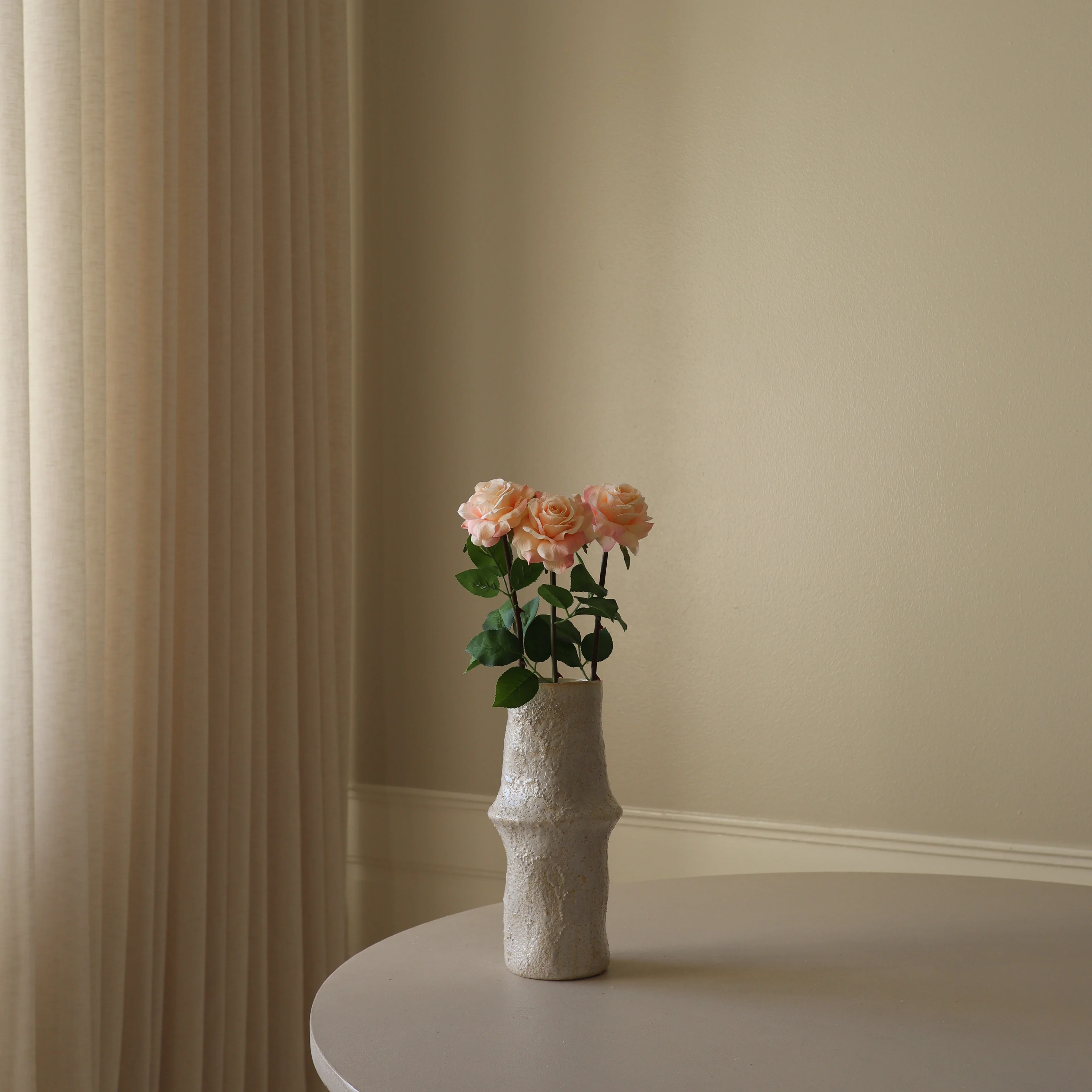 Light Pink Medium Stem Garden Rose - Image 3