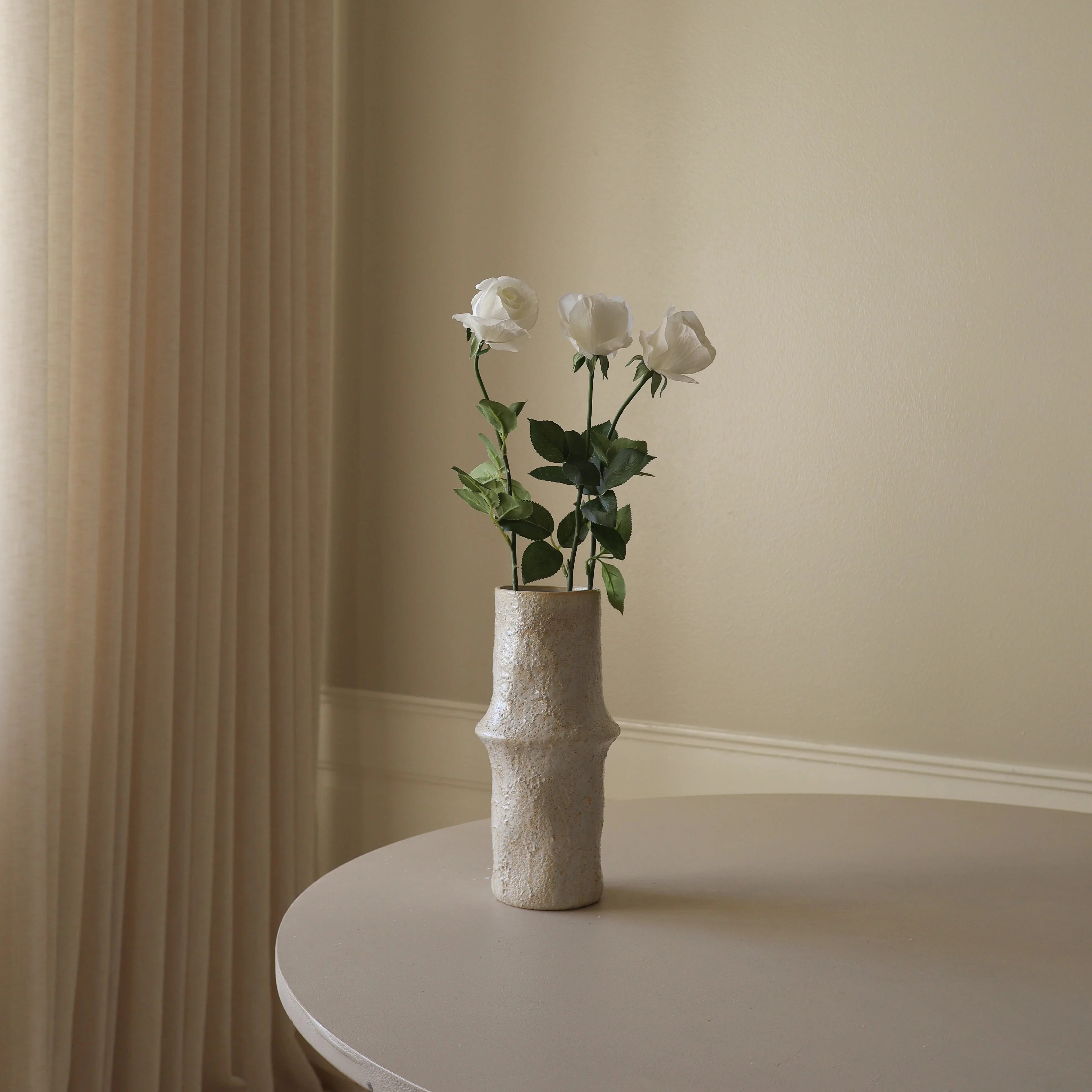 White Premium Longstem Rose - Image 3