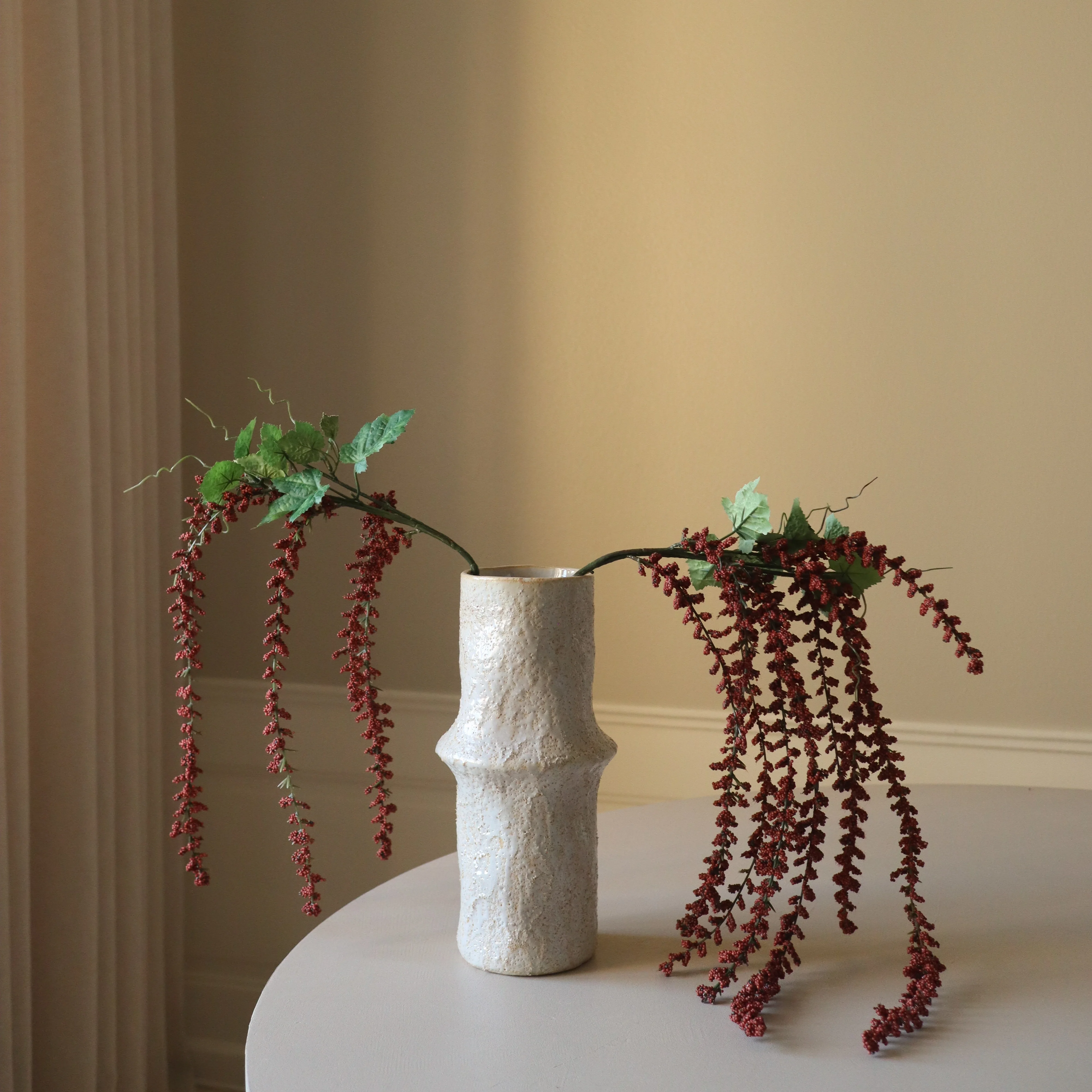 Red Amaranthus "Emerald Tassels" Flower - Image 3